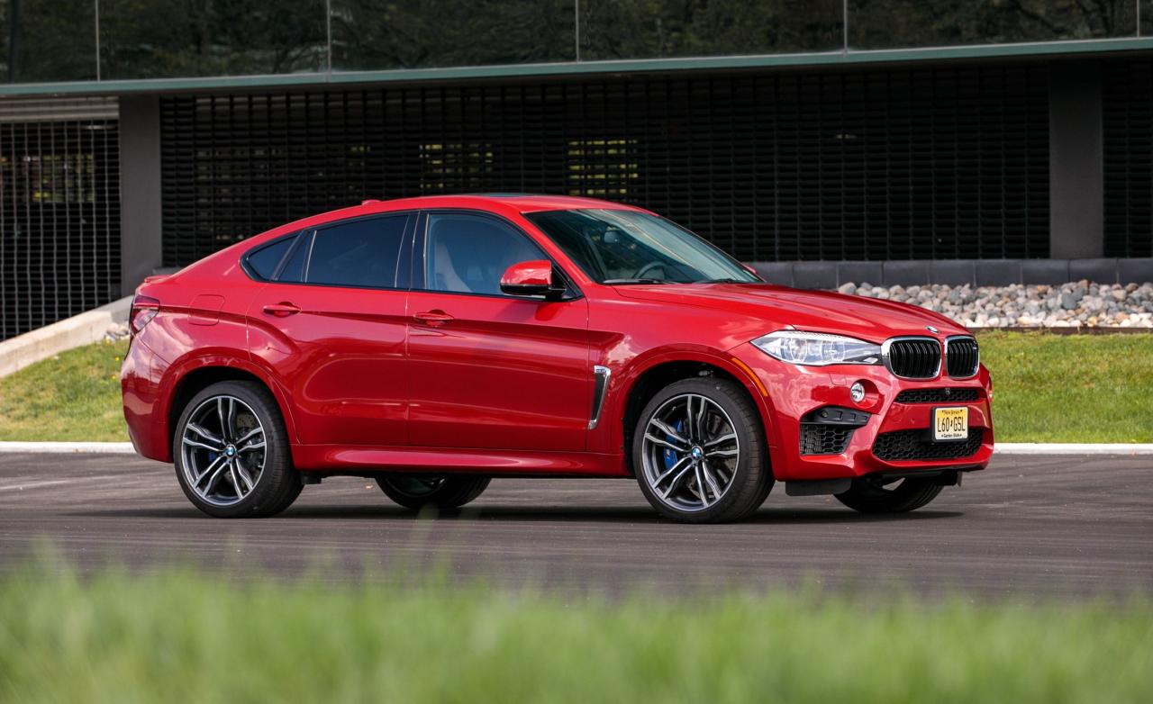 2017 BMW X6 M Pictures Photo Gallery Car and Driver