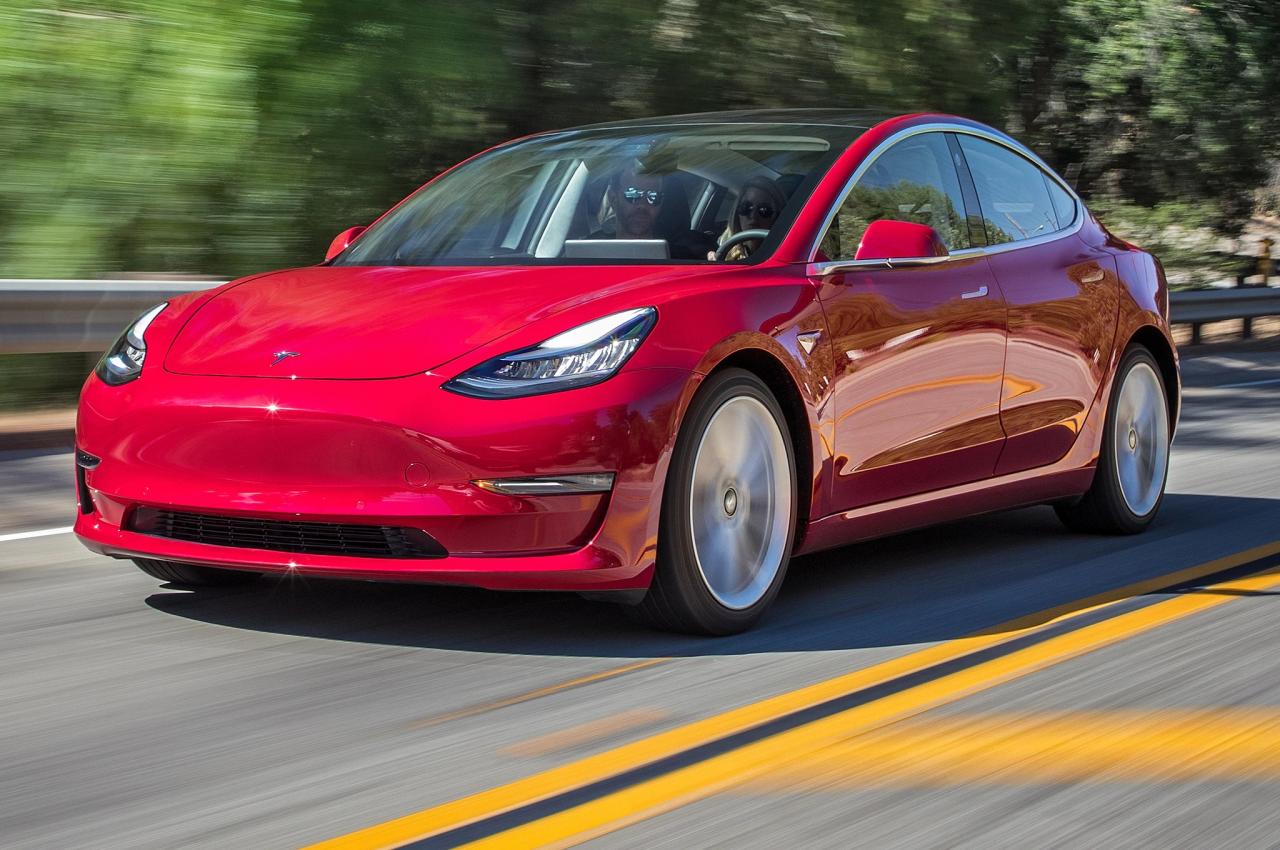 Tesla Model 3 produce 258 hp, revela información de EPA Motor Trend